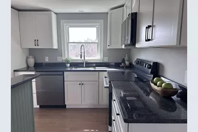 128 Providence Road, Grafton, MA 01519 - Photo 8