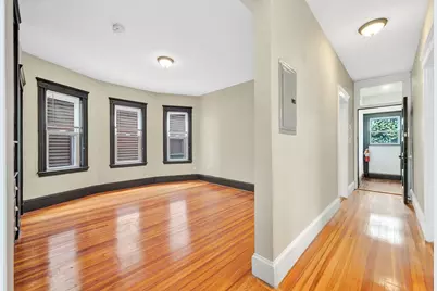 18 Peverell St, Boston, MA 02125 - Photo 20