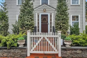 9 Kenway St, Cambridge, MA 02138 - Photo 2