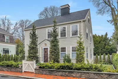 9 Kenway St, Cambridge, MA 02138 - Photo 2