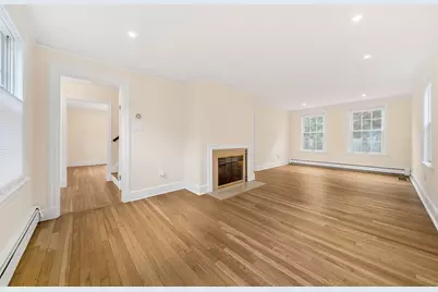 9 Kenway St, Cambridge, MA 02138 - Photo 8