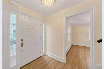 9 Kenway St, Cambridge, MA 02138 - Photo 6