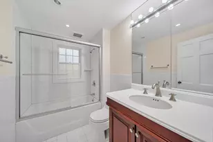 9 Kenway St, Cambridge, MA 02138 - Photo 24