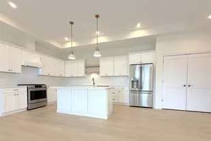 90 E Central St, Franklin, MA 02038 - Photo 6