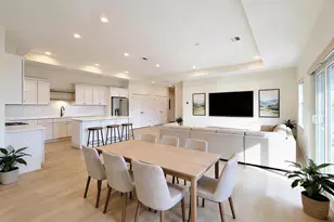 90 E Central St, Franklin, MA 02038 - Photo 12