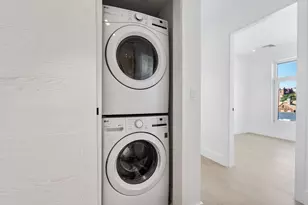 69 Walnut St, Brookline, MA 02445 - Photo 12