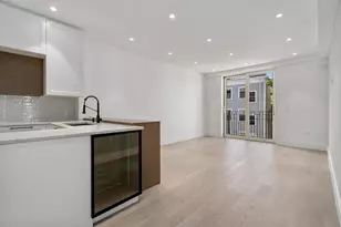 69 Walnut St, Brookline, MA 02445 - Photo 6