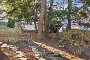 35 Frances St, Melrose, MA 02176 - Photo 30