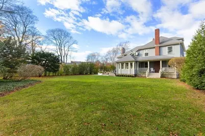 21 Middle Street, Hingham, MA 02043 - Photo 32