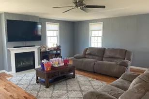 124 Pond St, Weymouth, MA 02190 - Photo 20