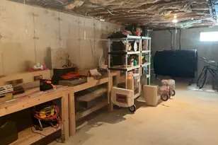 124 Pond St, Weymouth, MA 02190 - Photo 40