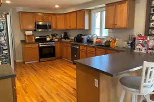 124 Pond St, Weymouth, MA 02190 - Photo 8