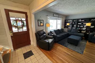 127 Central Ave, Everett, MA 02149 - Photo 4