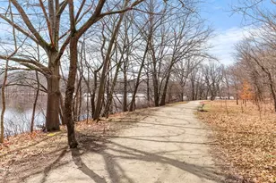 312 Charles River Rd, Watertown, MA 02472 - Photo 6