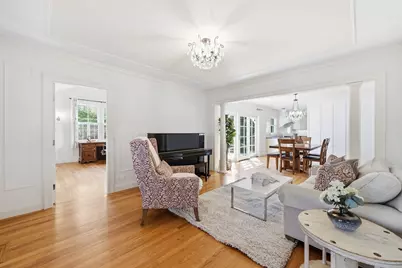 136 Cedar St, Lexington, MA 02420 - Photo 2