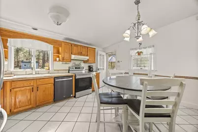 71 Wren St, Taunton, MA 02718 - Photo 18