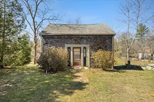 500 Wareham St, Middleborough, MA 02346 - Photo 2