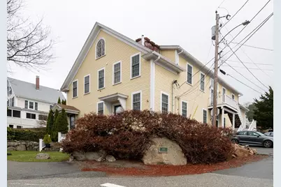 457 Washington St #2, Gloucester, MA 01930 - Photo 1