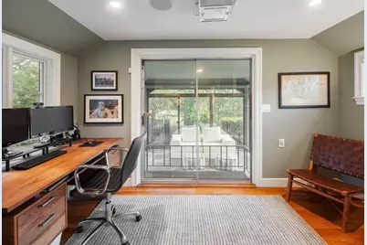 2 Edgewater Place, Winchester, MA 01890 - Photo 8