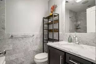 235 Gold St, Boston, MA 02127 - Photo 10