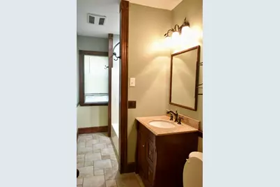 338 Blossom Street, Fitchburg, MA 01420 - Photo 12