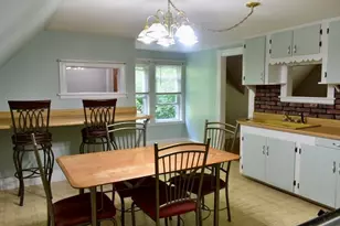 338 Blossom St, Fitchburg, MA 01420 - Photo 4