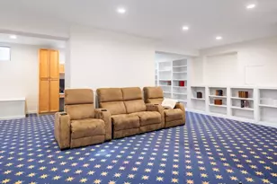 98 Spooner Rd, Brookline, MA 02467 - Photo 14