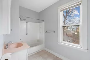 246 Clifton St, Malden, MA 02148 - Photo 30