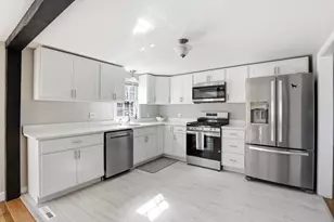 130 Winslow Cemetery Rd, Marshfield, MA 02050 - Photo 4