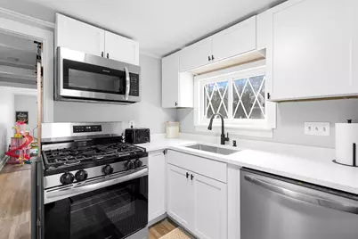 953 Phillips Rd, New Bedford, MA 02745 - Photo 12