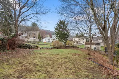 37 Upland Rd, Waltham, MA 02451 - Photo 26