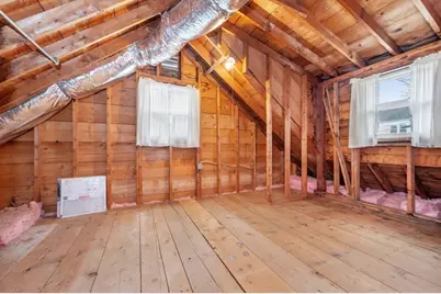 37 Upland Rd, Waltham, MA 02451 - Photo 20