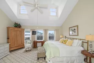 18 Breakwater Dr, Chelsea, MA 02150 - Photo 12