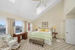 18 Breakwater Dr, Chelsea, MA 02150 - Photo 14