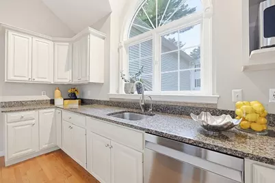 491 Acorn Park Dr #62, Acton, MA 01720 - Photo 4