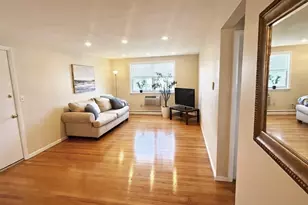 12 Colonial Village Dr, Arlington, MA 02474 - Photo 2