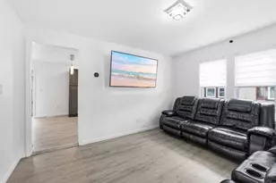 73 Oklahoma St, Springfield, MA 01104 - Photo 6