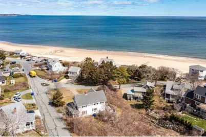 56 Samoset Rd, Bourne, MA 02562 - Photo 4