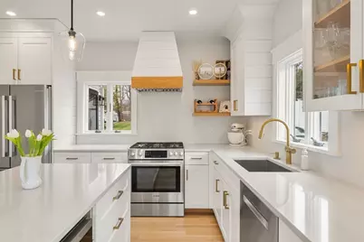 46 Church St, Cohasset, MA 02025 - Photo 6