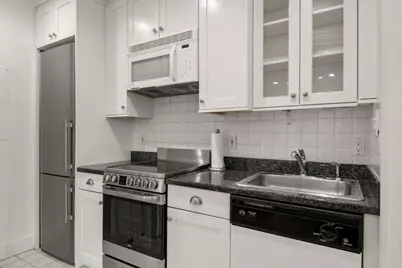 236 Beacon St #1E, Boston, MA 02116 - Photo 18