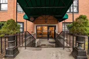 236 Beacon St, Boston, MA 02116 - Photo 28