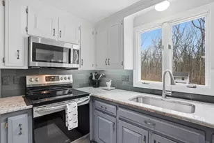 30 Camp St, Milford, MA 01757 - Photo 14