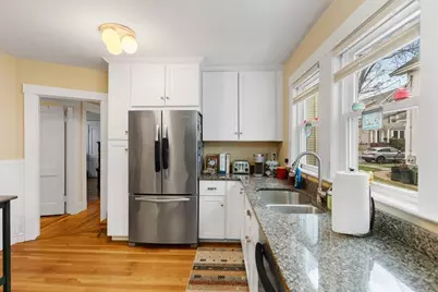 93-95 Poplar St, Watertown, MA 02472 - Photo 8