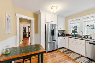 93-95 Poplar St, Watertown, MA 02472 - Photo 10