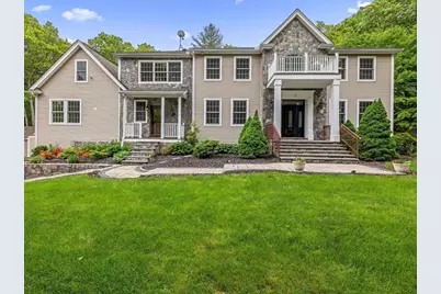 12 Breton Road, Upton, MA 01568 - Photo 2