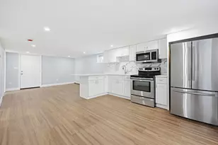 185 Suffolk Ave, Revere, MA 02151 - Photo 30