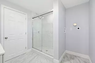 185 Suffolk Ave, Revere, MA 02151 - Photo 14