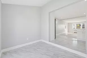 185 Suffolk Ave, Revere, MA 02151 - Photo 24