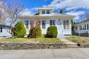 123 Dana Ave, Worcester, MA 01604 - Photo 1