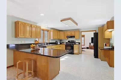 195 Farnum St, North Andover, MA 01845 - Photo 30
